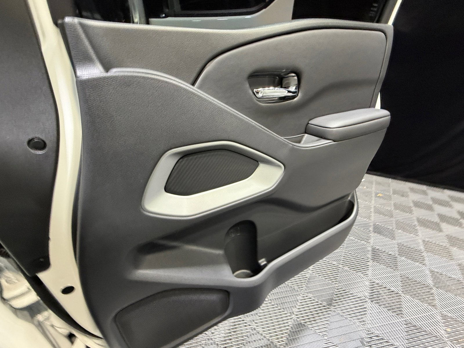 New 2026 Nissan Frontier SV image 16