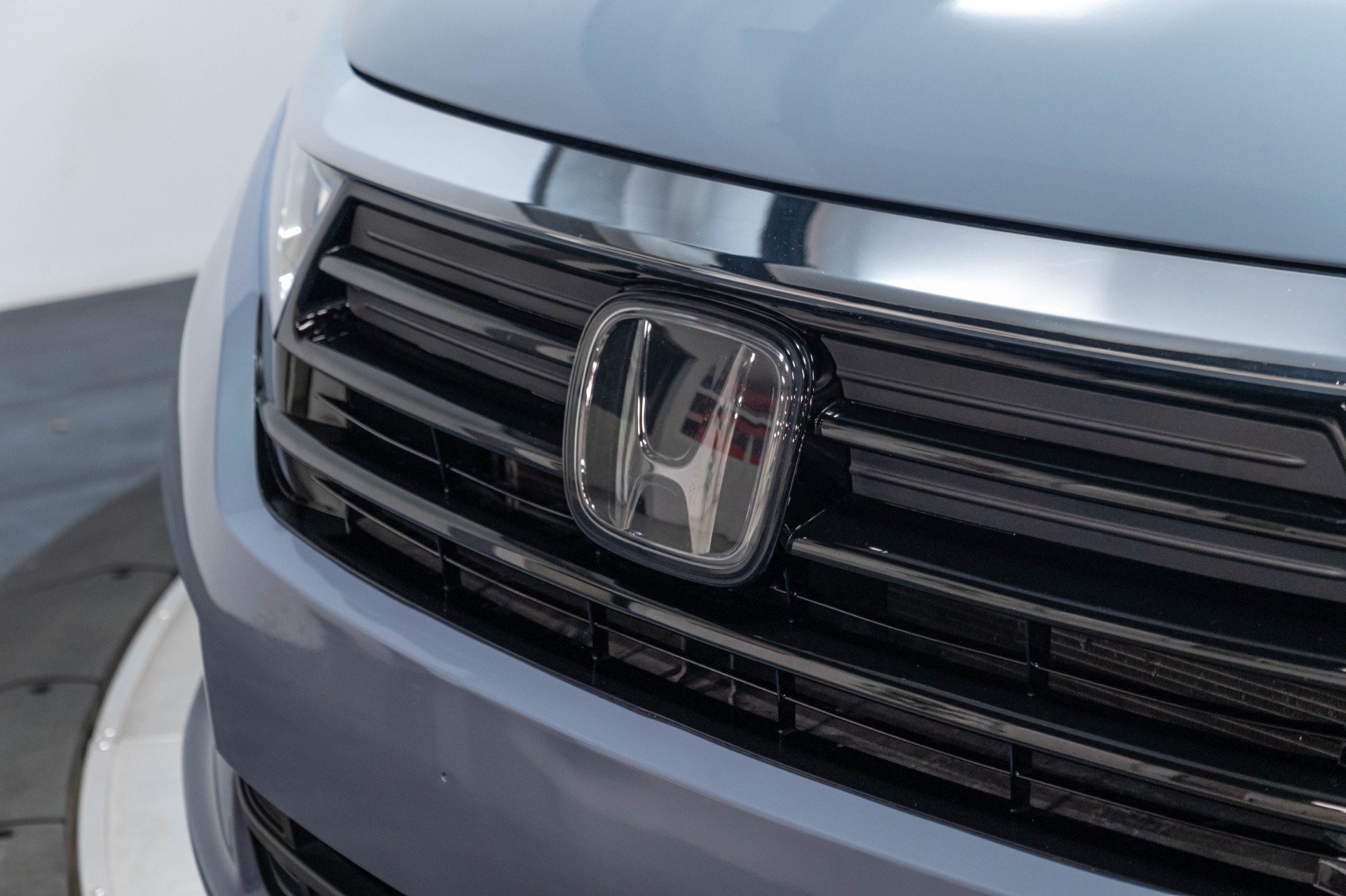 Used 2024 Honda Odyssey Elite image 55