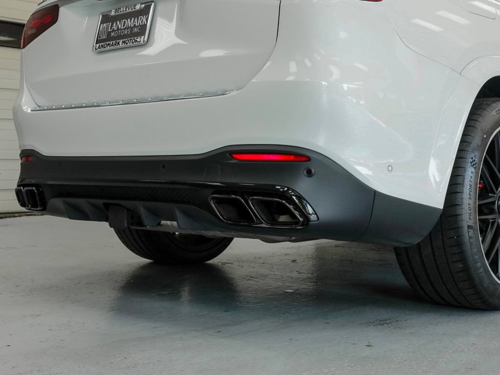 Used 2026 Mercedes-Benz GLS 63 AMG 4MATIC image 47