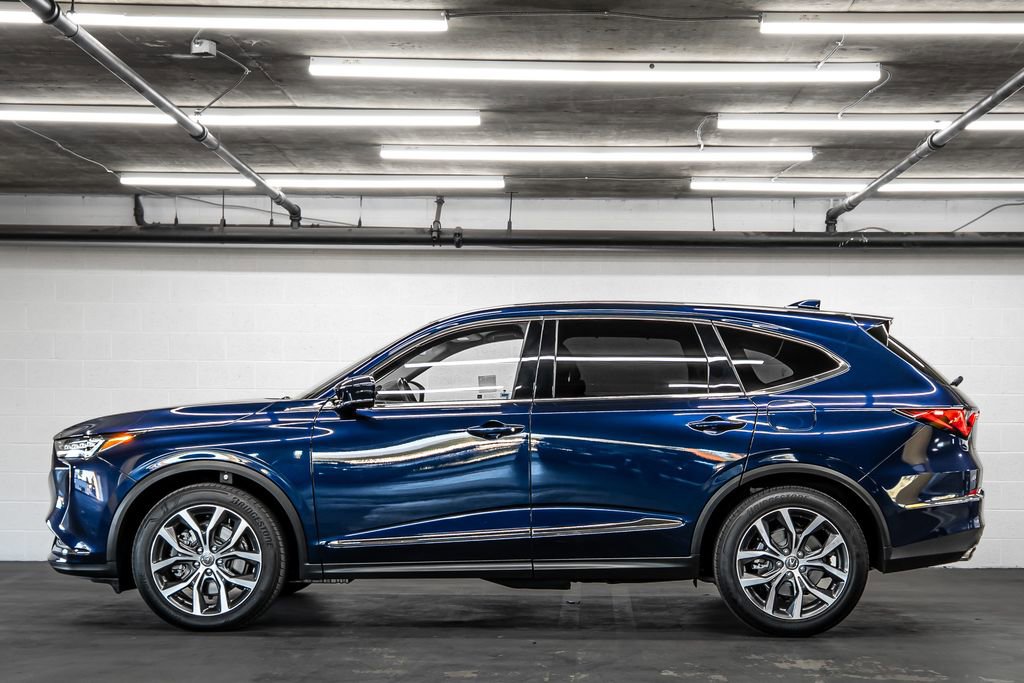 Certified 2023 Acura MDX FWD w/ Technology Package image 2