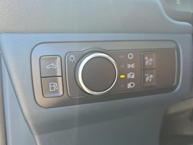 New 2026 Ford Maverick XL FWD image 27
