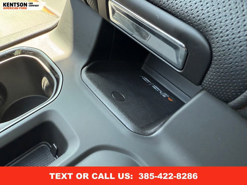 Used 2025 GMC Sierra 2500 AT4 image 29