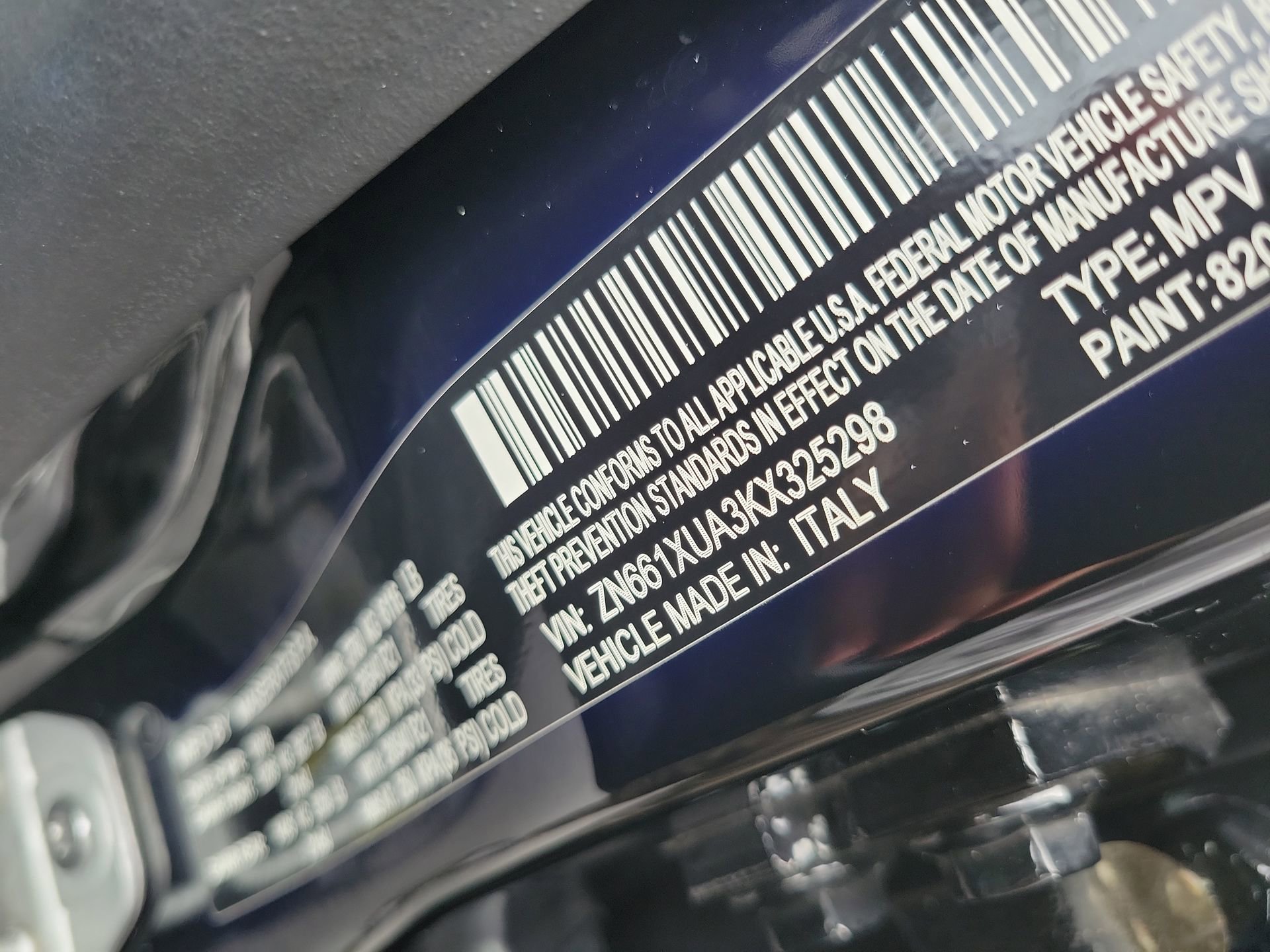 Used 2019 Maserati Levante AWD/4WD image 39