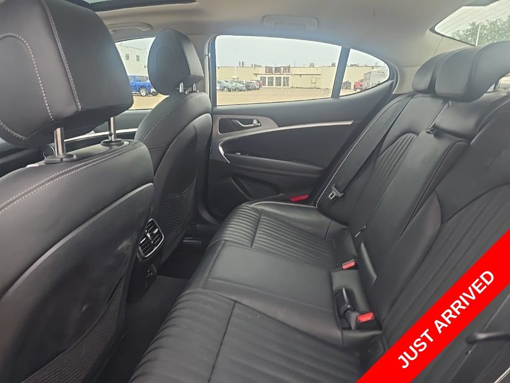 Used 2021 Genesis G70 2.0T AWD/4WD image 6
