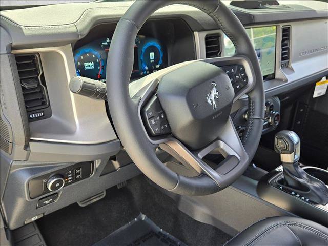 New 2026 Ford Bronco Outer Banks AWD/4WD image 3