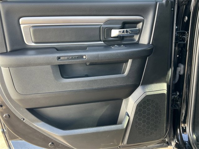 Used 2024 RAM 1500 Classic Warlock image 30