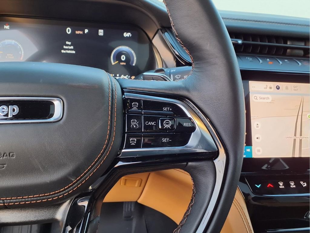 New 2026 Jeep Grand Cherokee Summit image 17