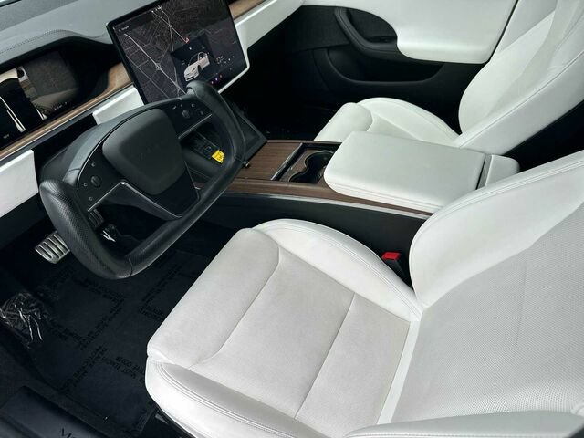 Used 2022 Tesla Model S AWD/4WD image 10