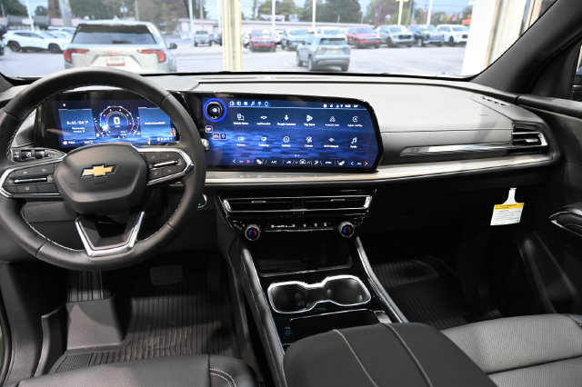New 2027 Chevrolet Traverse LT w/ LPO, Floor Liner Package AWD/4WD image 14