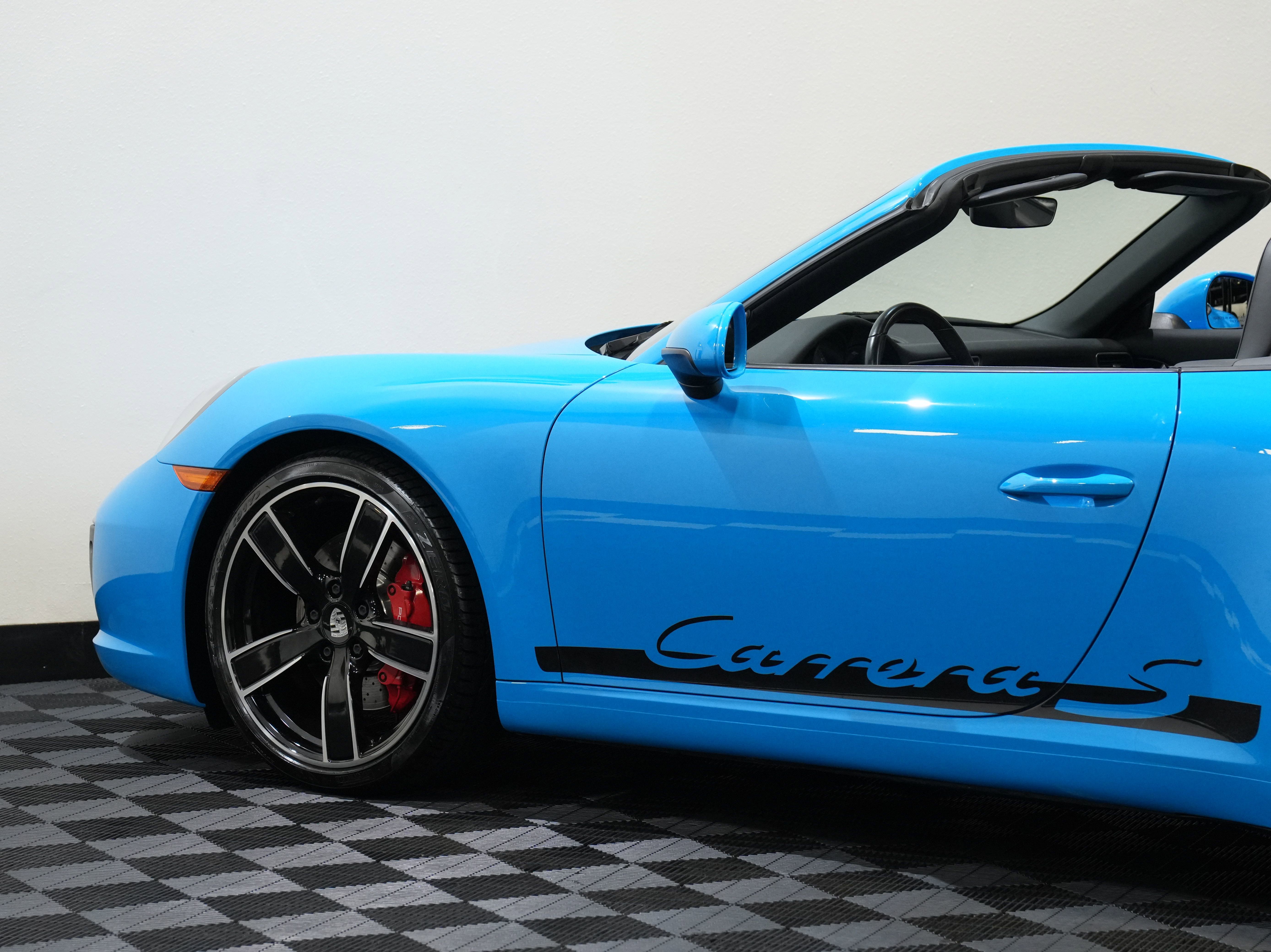 Used 2017 Porsche 911 Carrera S image 20