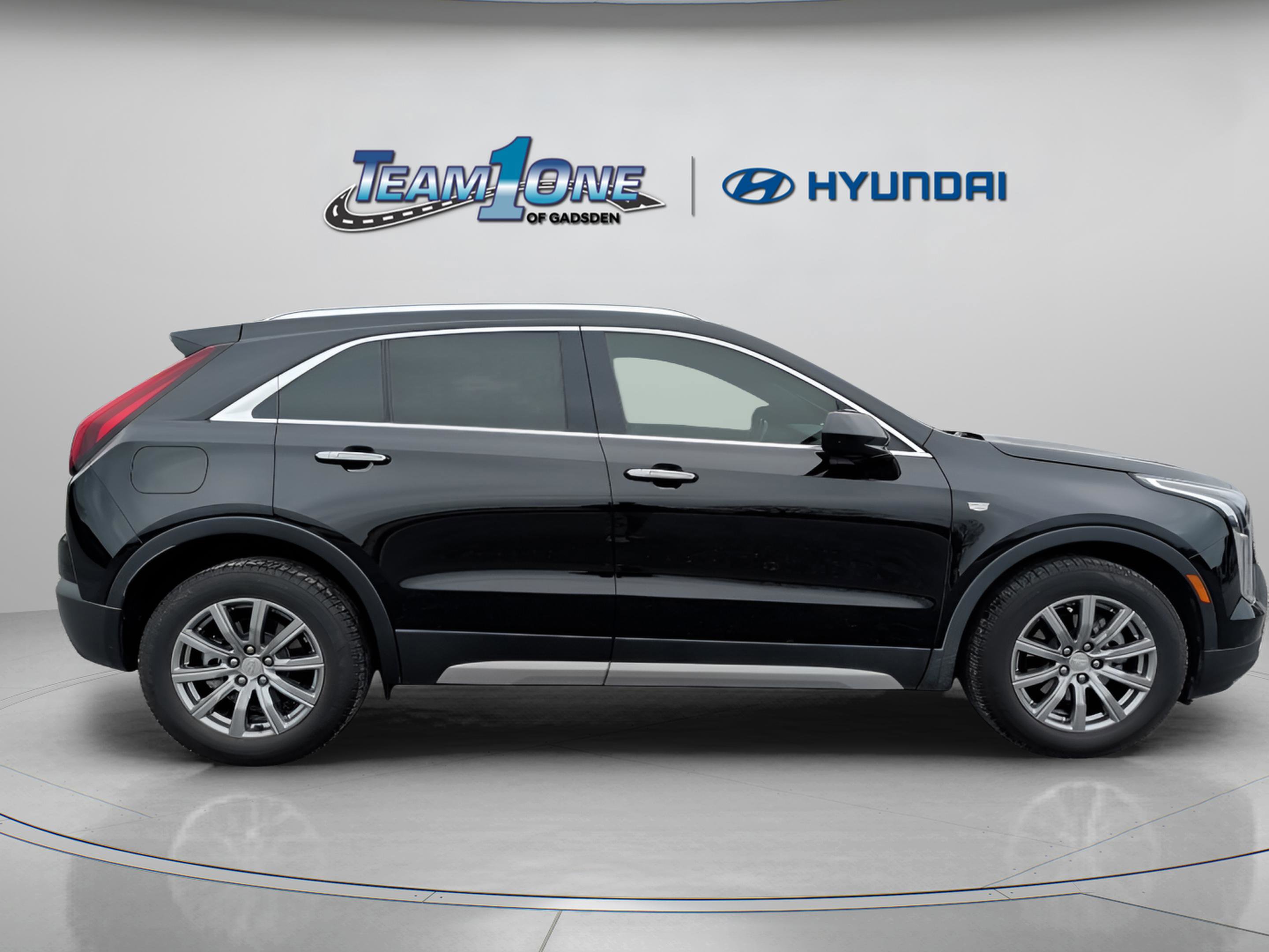 Used 2020 Cadillac XT4 Premium Luxury image 9