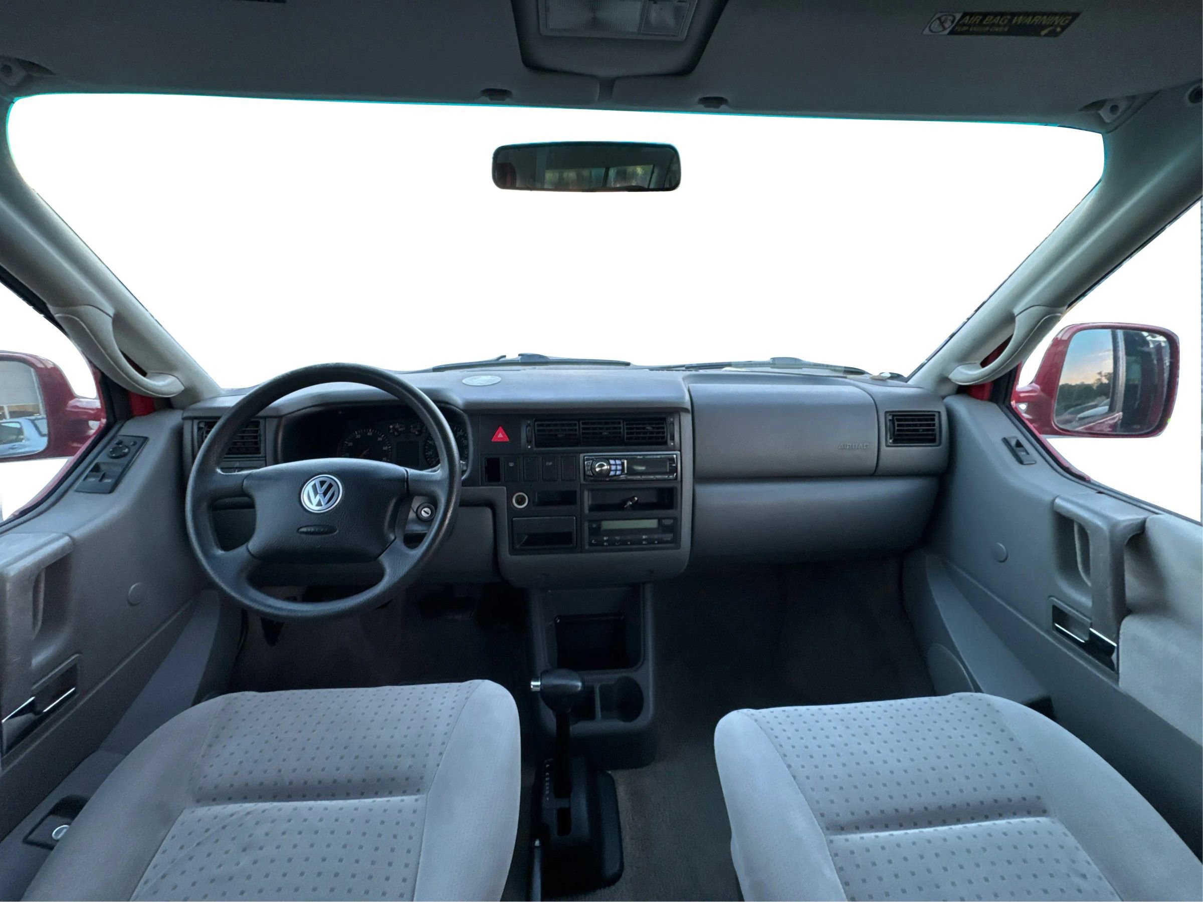 Used 2002 Volkswagen Eurovan MV image 14