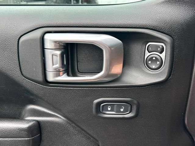 Used 2024 Jeep Wrangler Unlimited Sport AWD/4WD image 11