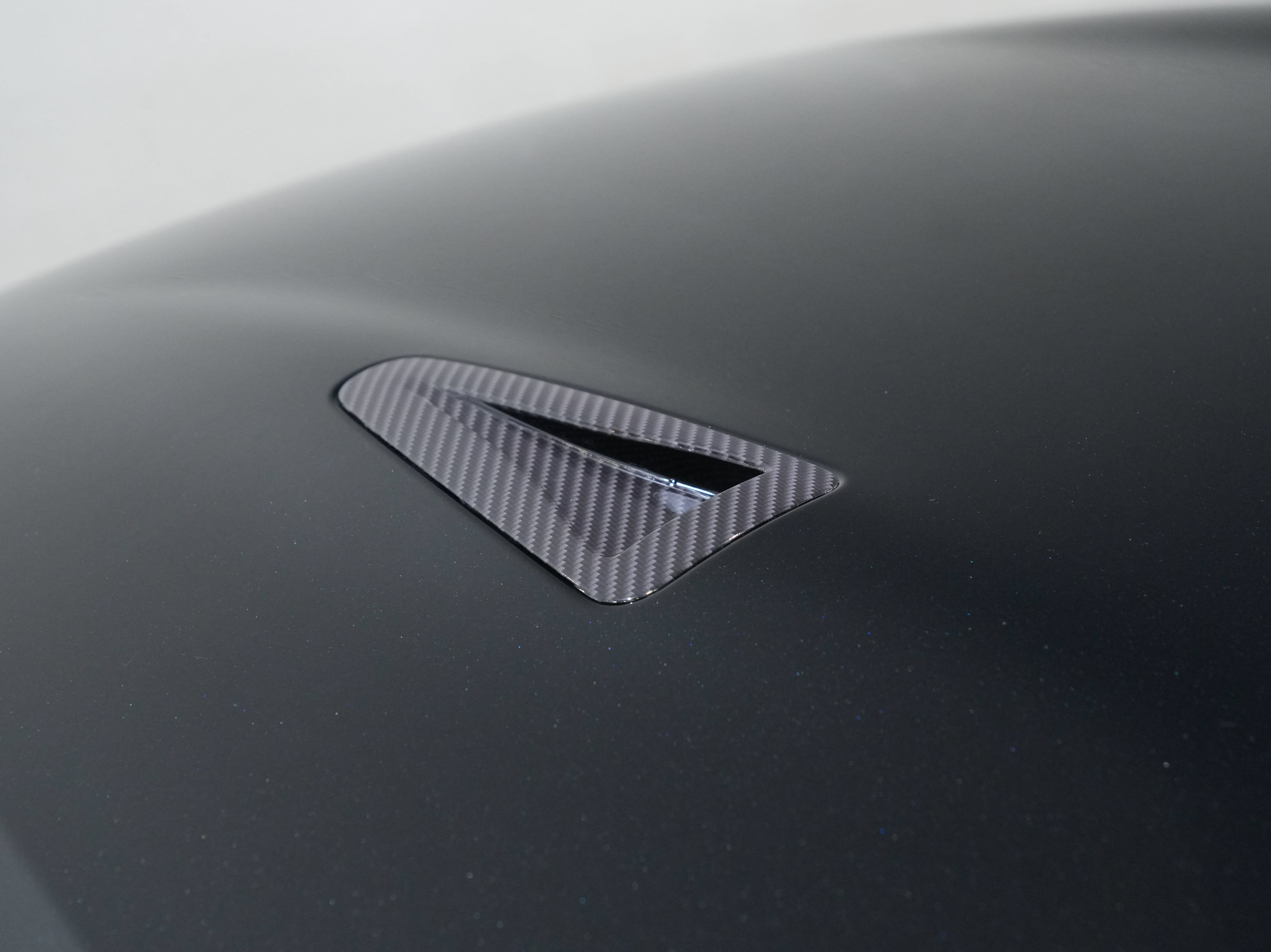 Used 2015 Nissan GT-R Black Edition AWD/4WD image 21