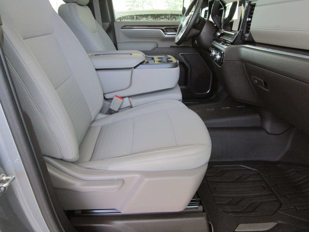 Used 2026 GMC Sierra 2500 SLE w/ SLE Value Package; AWD/4WD image 34