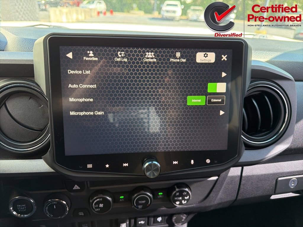 Used 2020 Toyota Tacoma TRD Off-Road AWD/4WD image 76