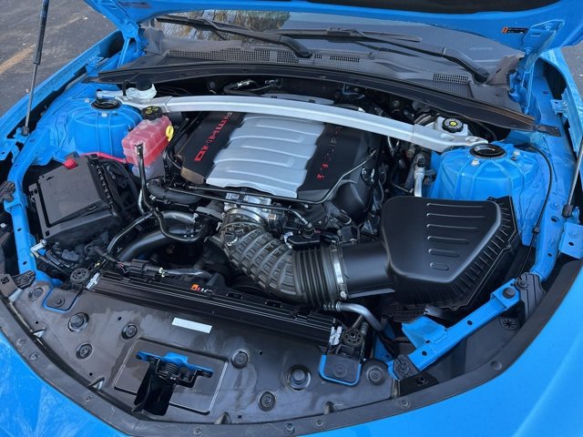 Used 2023 Chevrolet Camaro LT w/ RS Package image 28
