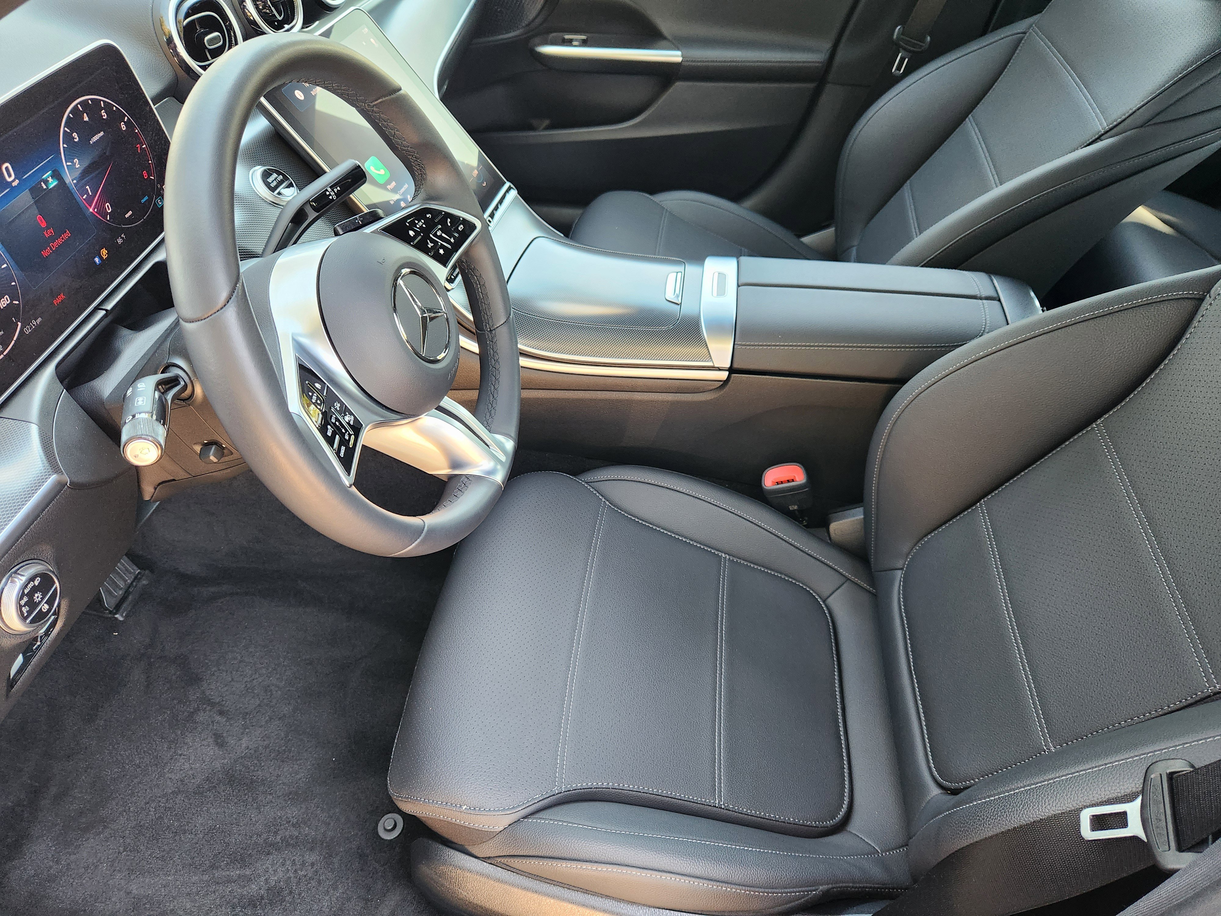 Certified 2025 Mercedes-Benz C 300 4MATIC Sedan image 13