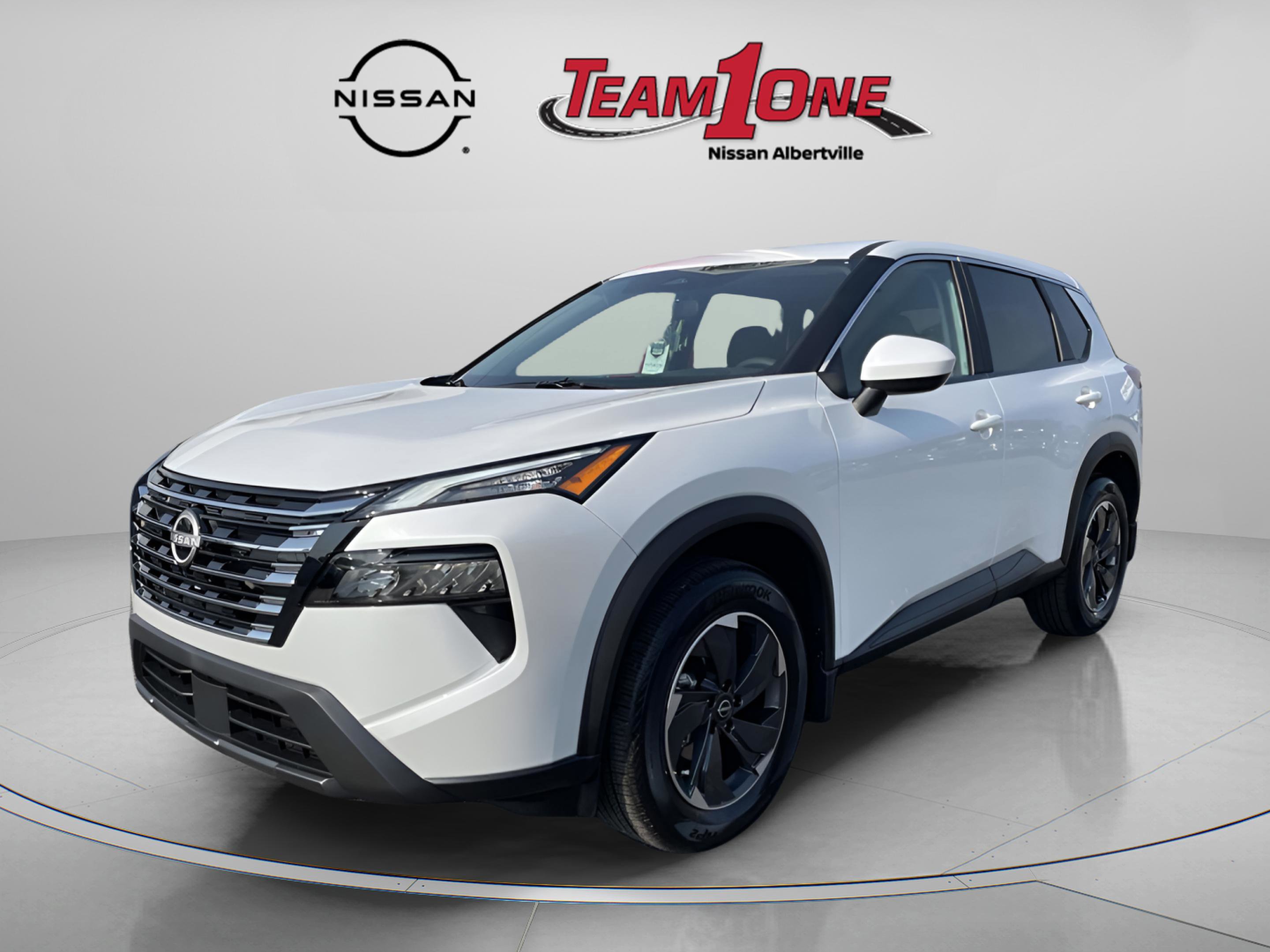 New 2026 Nissan Rogue SV image 4