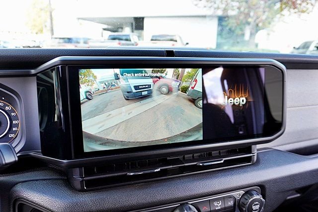 New 2026 Jeep Wrangler Unlimited Sport S image 30