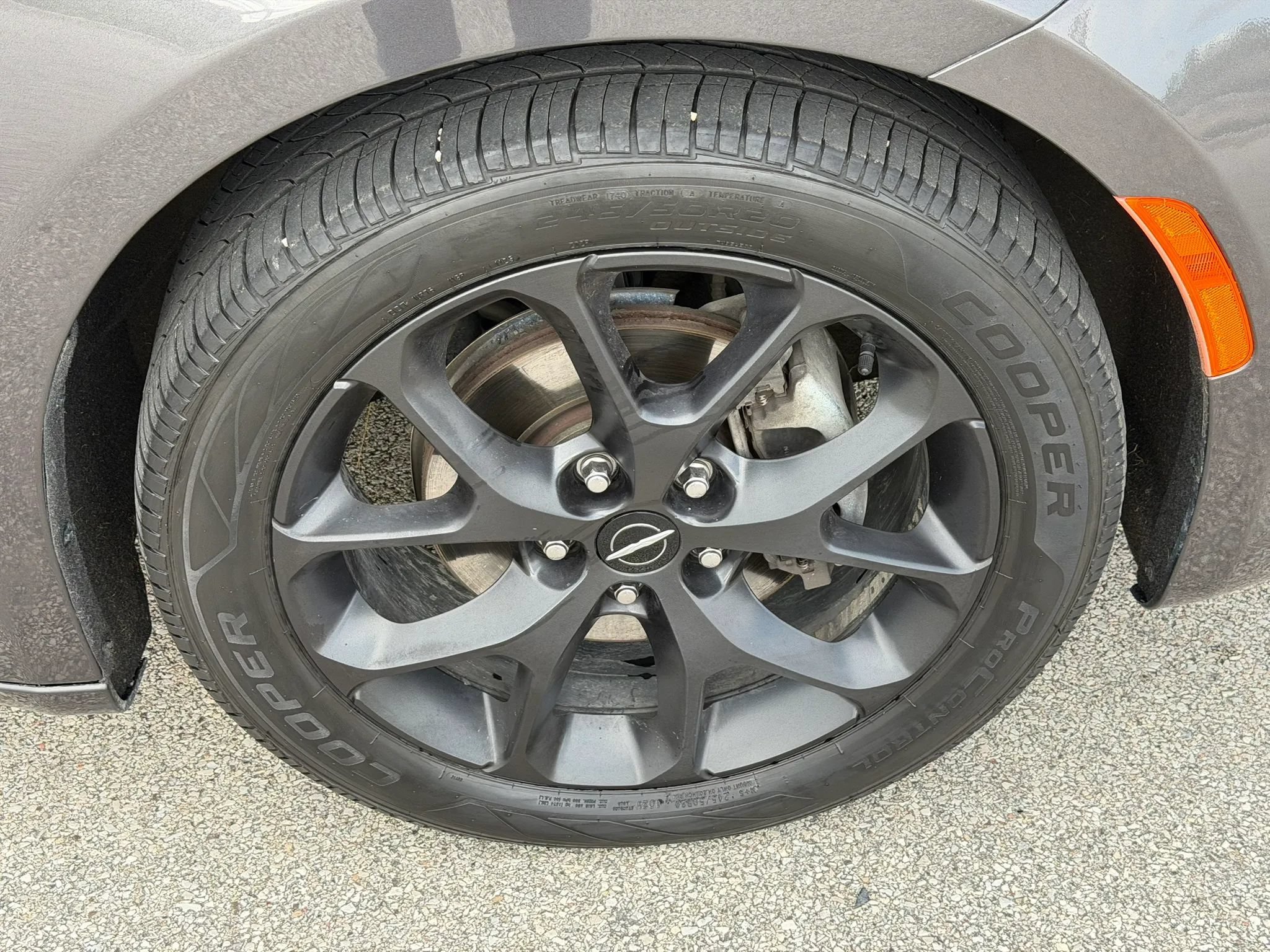 Used 2021 Chrysler Pacifica Touring w/ S Appearance Package FWD image 12