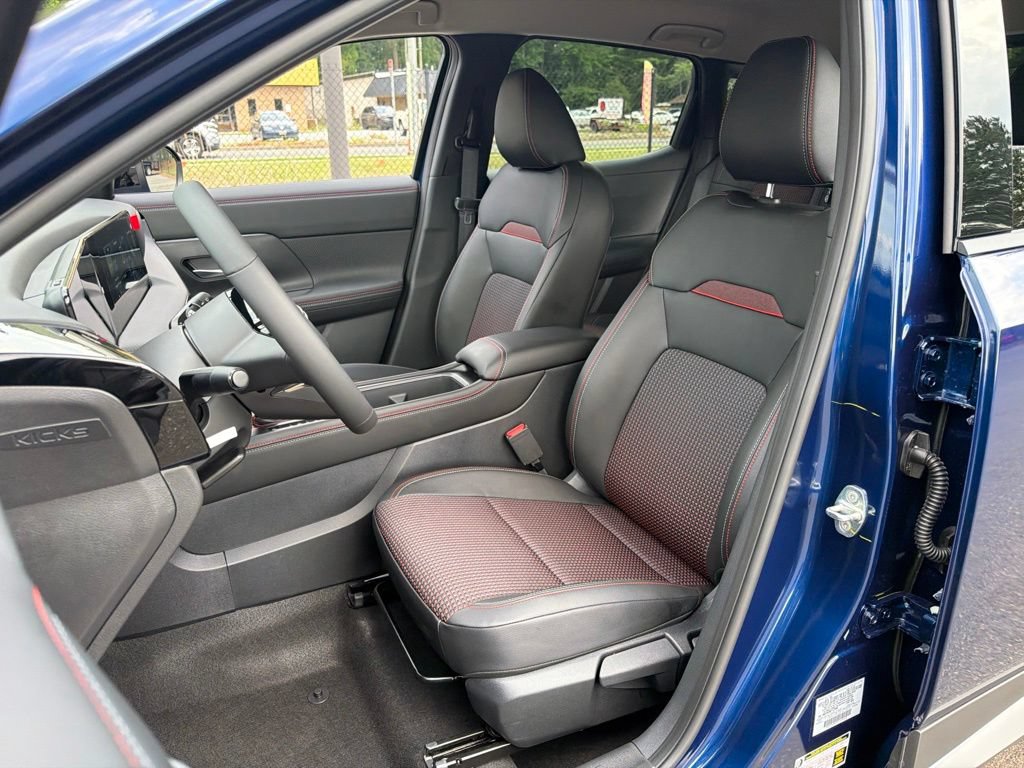 New 2026 Nissan Kicks SR w/ Cold Weather Package AWD/4WD image 16