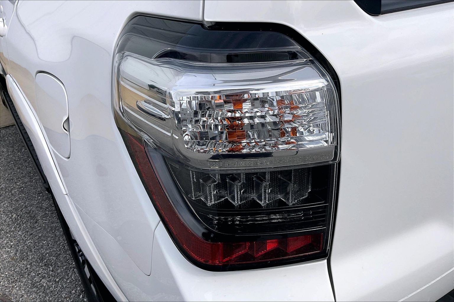 Used 2020 Toyota 4Runner TRD Off-Road Premium w/ Moonroof Package AWD/4WD image 34