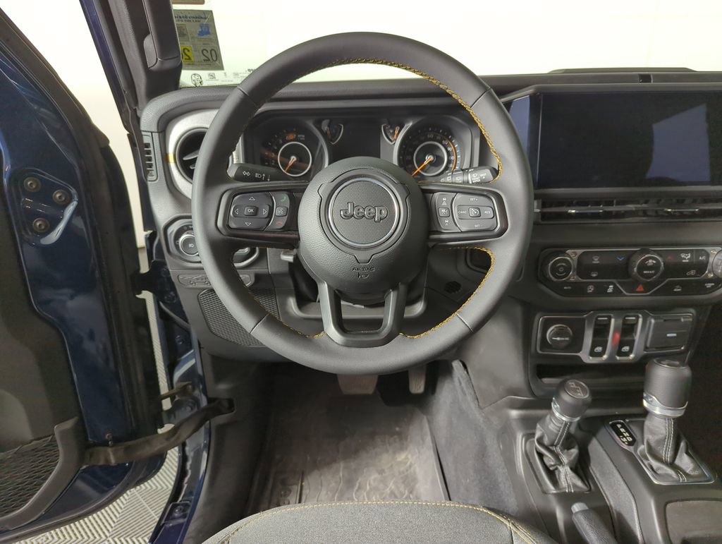 Used 2025 Jeep Wrangler Sport image 11