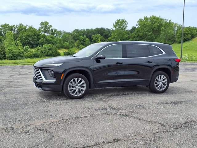 Used 2025 Buick Enclave Preferred AWD/4WD image 49