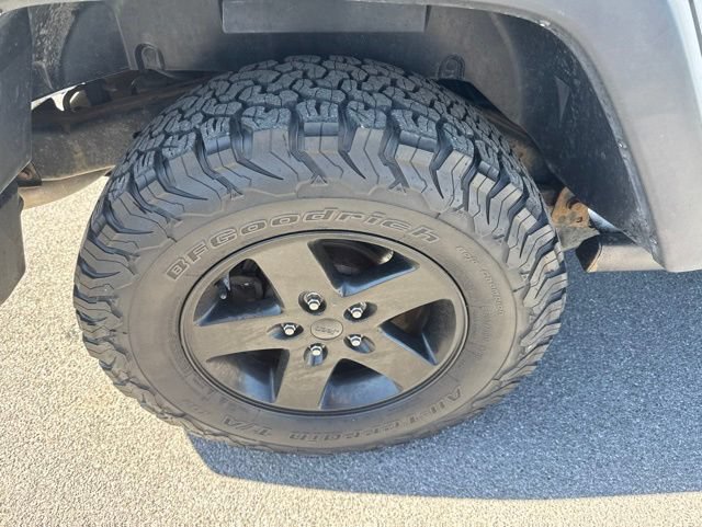 Used 2017 Jeep Wrangler Unlimited Sport AWD/4WD image 7