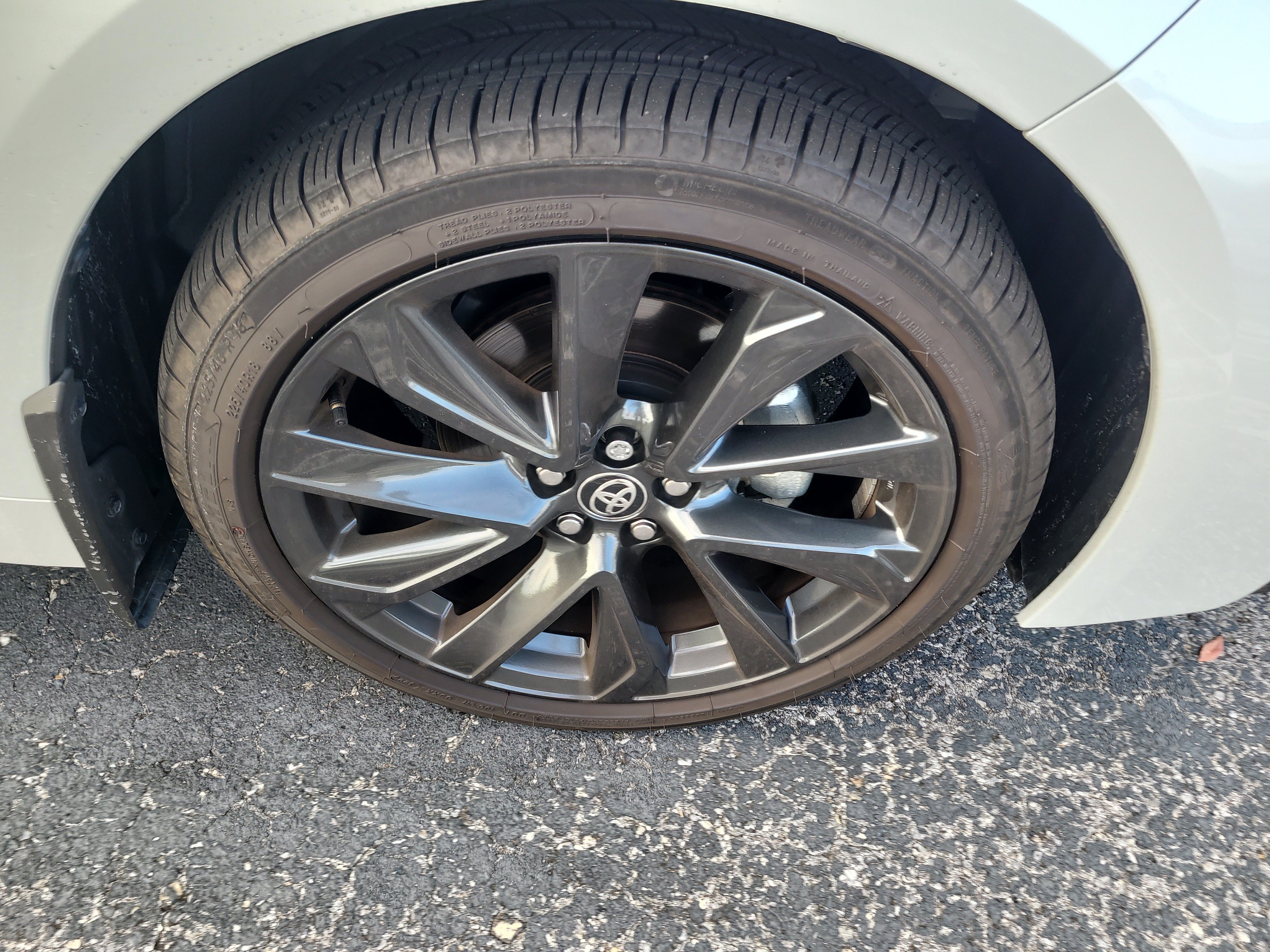 Used 2026 Toyota Corolla SE w/ SE Package FWD image 10