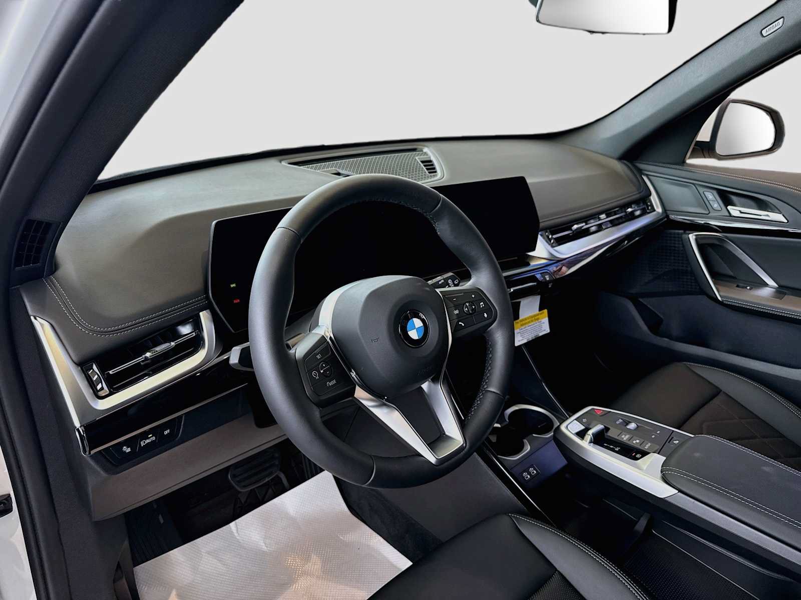 New 2027 BMW X1 xDrive28i AWD/4WD image 12