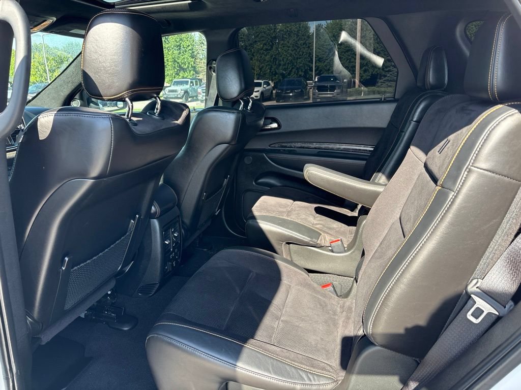 Used 2023 Dodge Durango R/T w/ Hemi Orange Plus Package AWD/4WD image 10