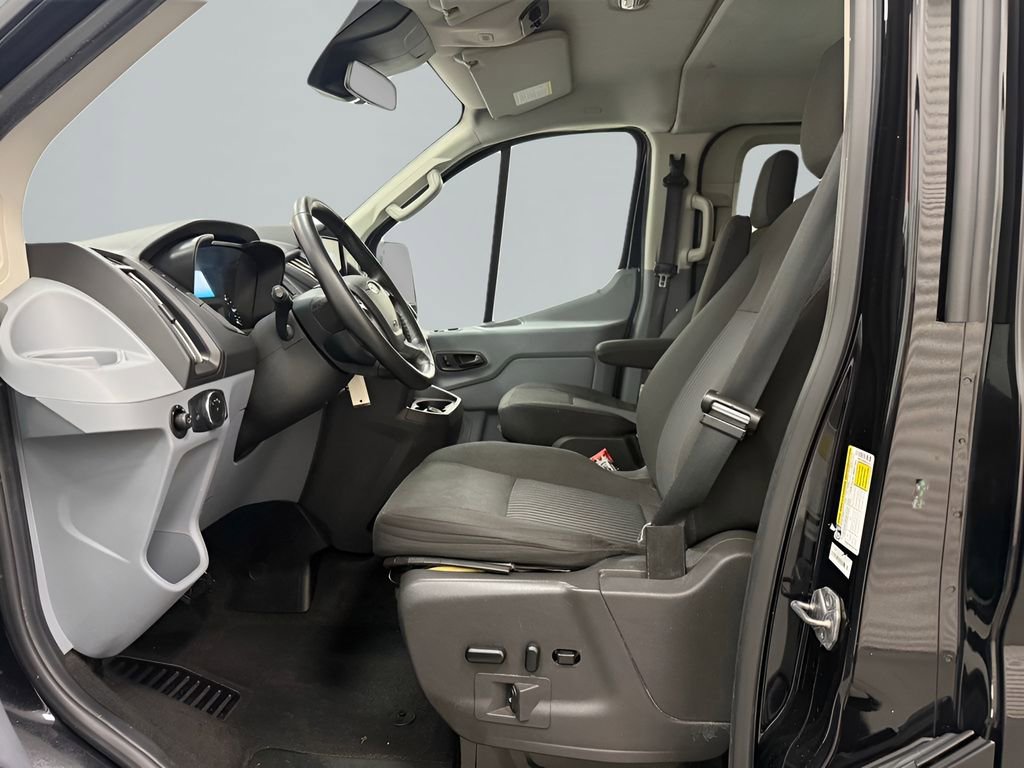 Used 2019 Ford Transit 350 XLT RWD image 11