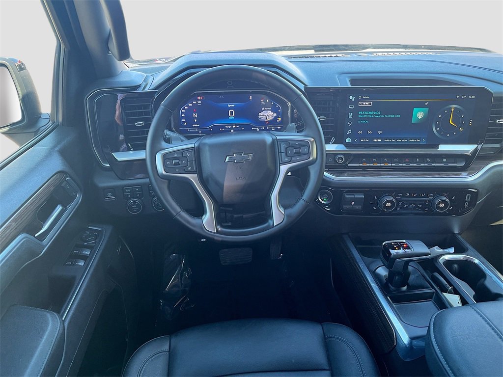 Used 2025 Chevrolet Silverado 1500 RST w/ Dark Appearance Package image 22