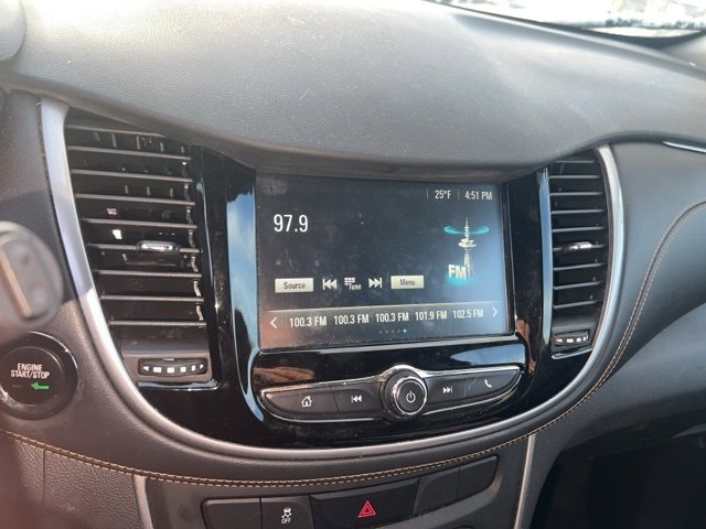 Used 2017 Chevrolet Trax LT w/ LT Convenience Package image 9