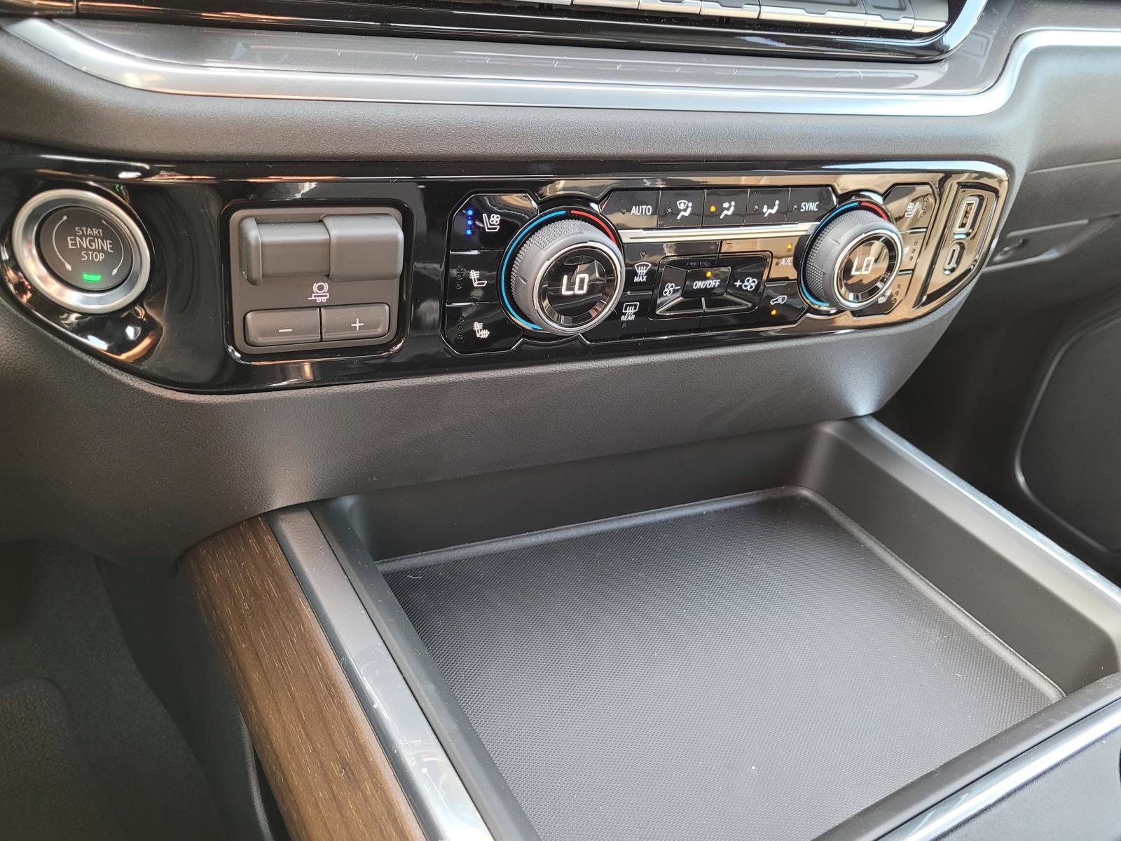 New 2026 Chevrolet Silverado 2500 High Country w/ High Country Premium Package AWD/4WD image 19