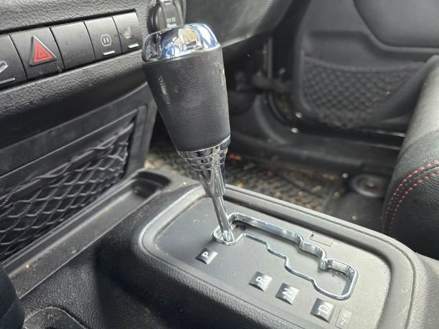 Used 2012 Jeep Wrangler Unlimited Sahara image 15