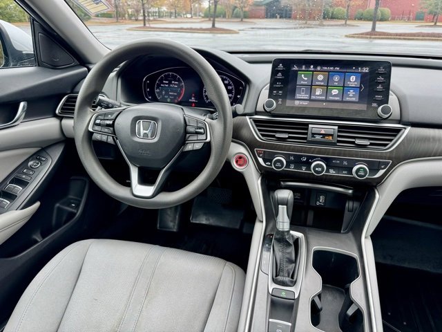 Used 2019 Honda Accord EX image 19