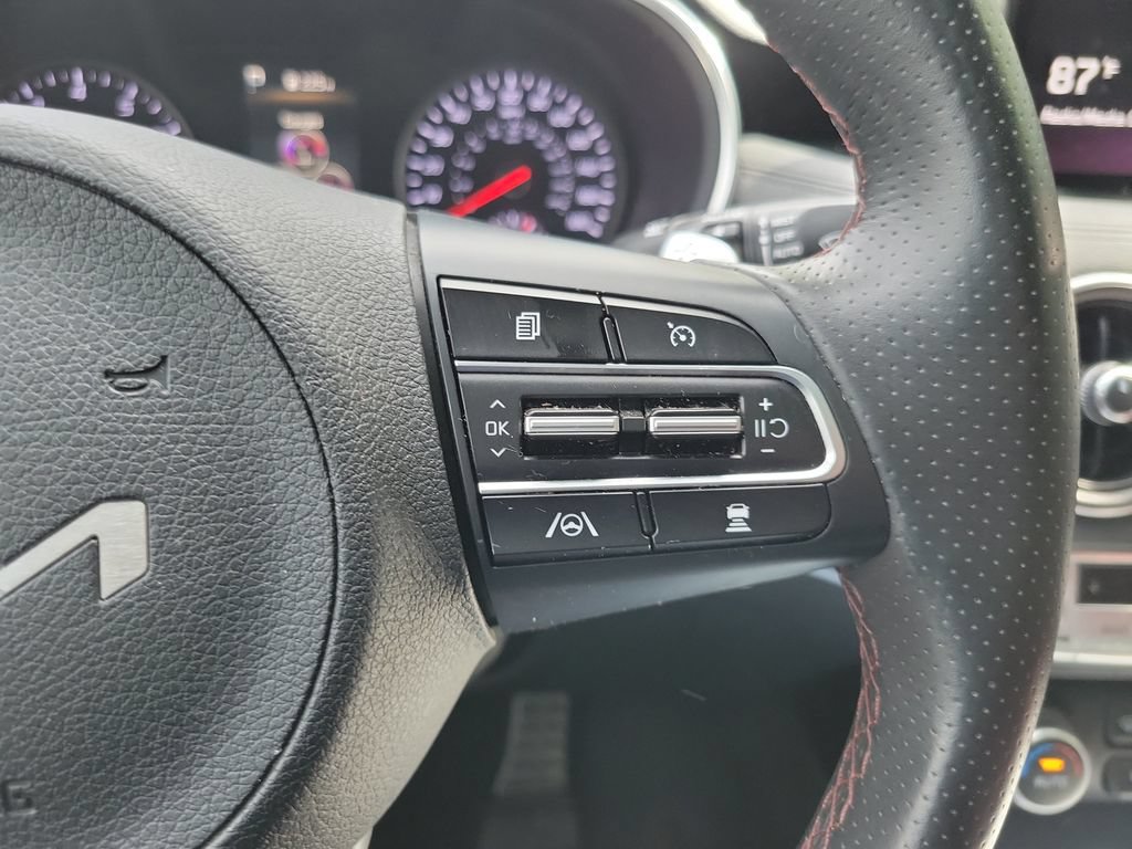 Certified 2022 Kia Stinger GT1 w/ Red Interior Color Package AWD/4WD image 21