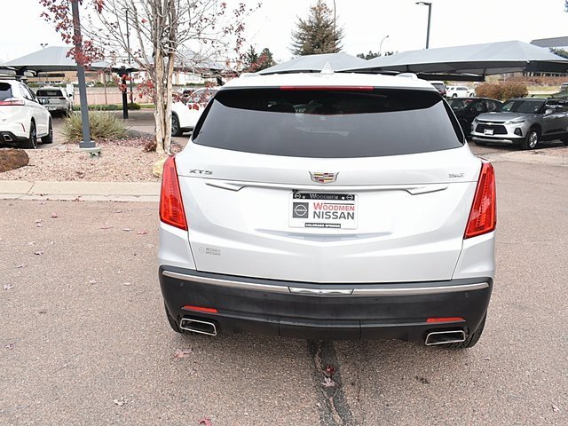Used 2017 Cadillac XT5 Luxury w/ Driver Awareness Package image 8