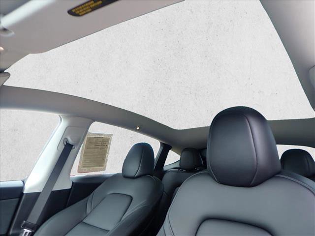 Used 2024 Tesla Model Y Performance image 14