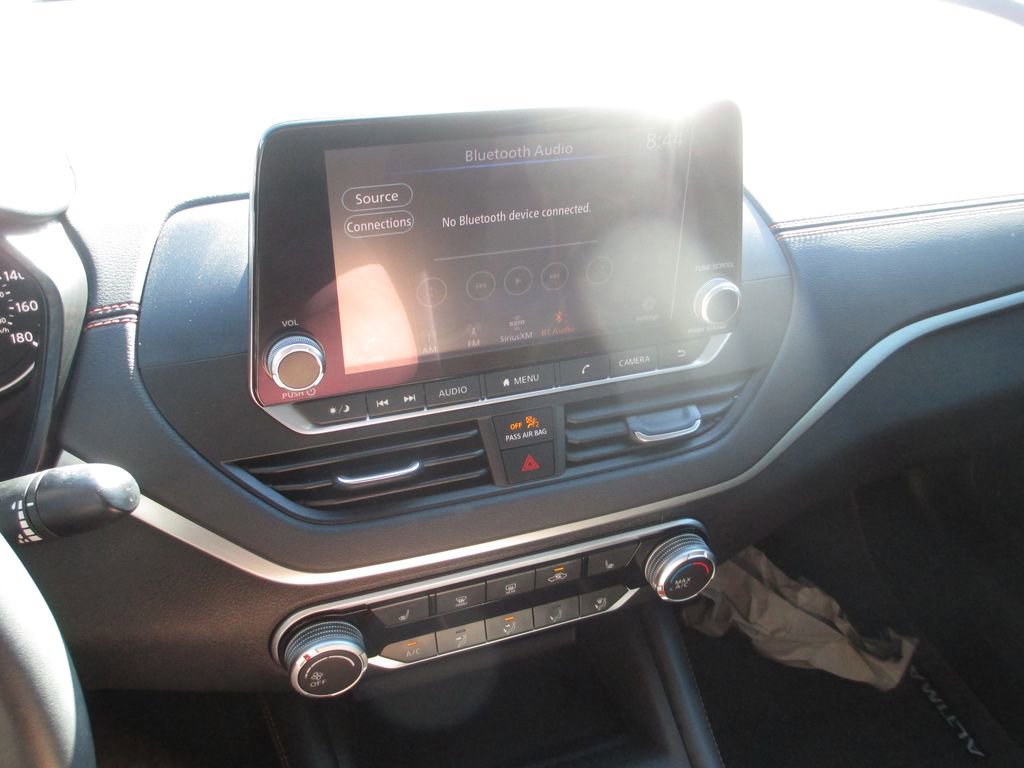 Used 2021 Nissan Altima 2.0 SR FWD image 24