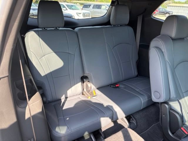 Certified 2023 Buick Enclave Essence w/ Experience Buick Package AWD/4WD image 26