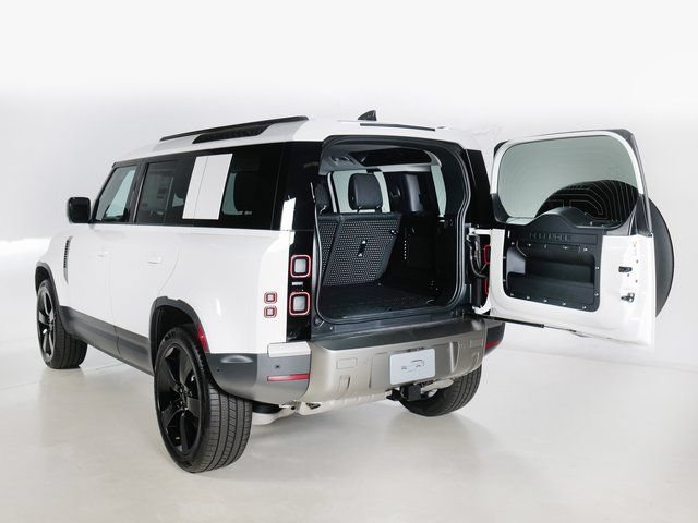 New 2026 Land Rover Defender 110 S AWD/4WD image 30