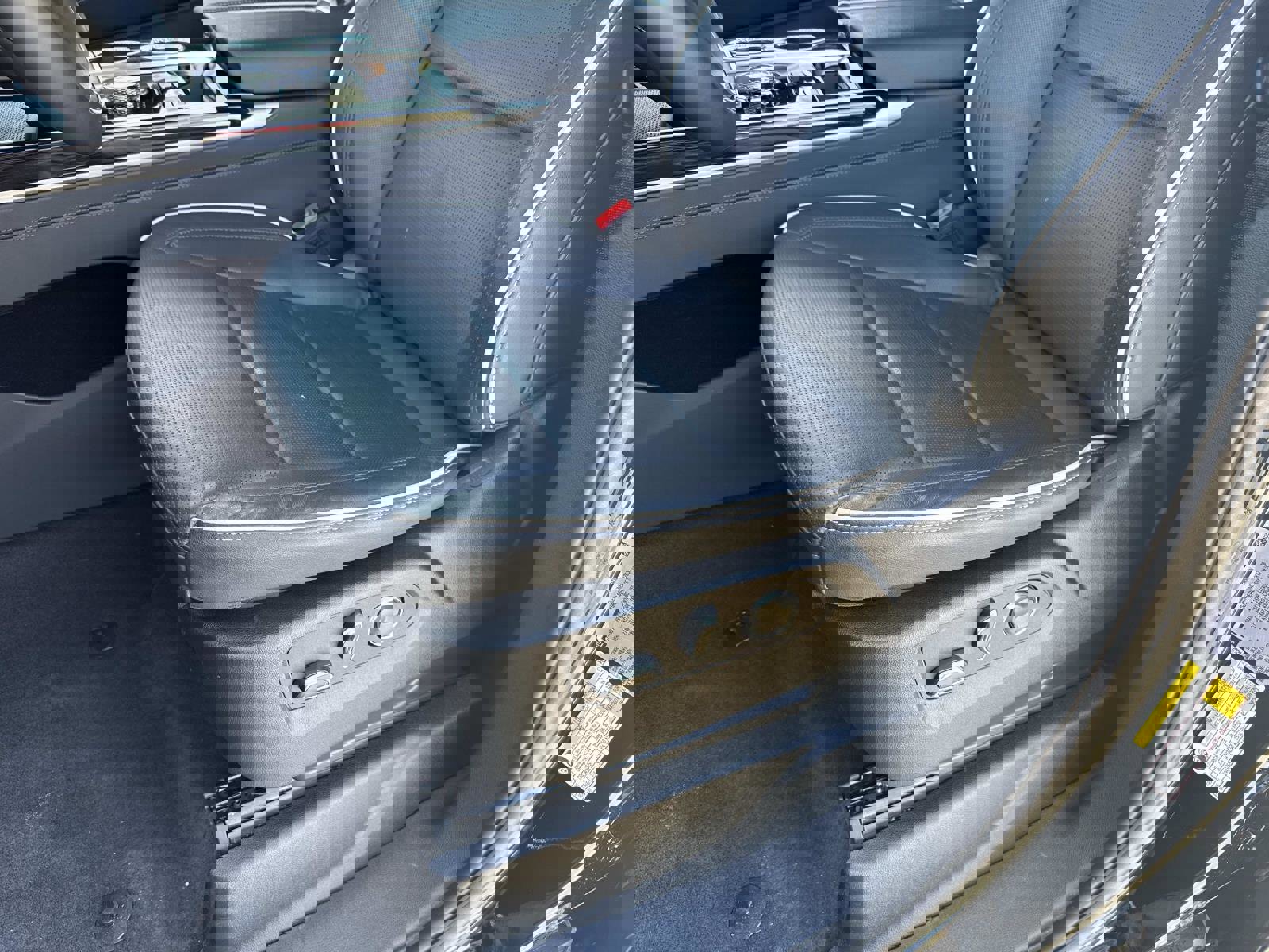 Certified 2025 Cadillac Escalade Sport image 20