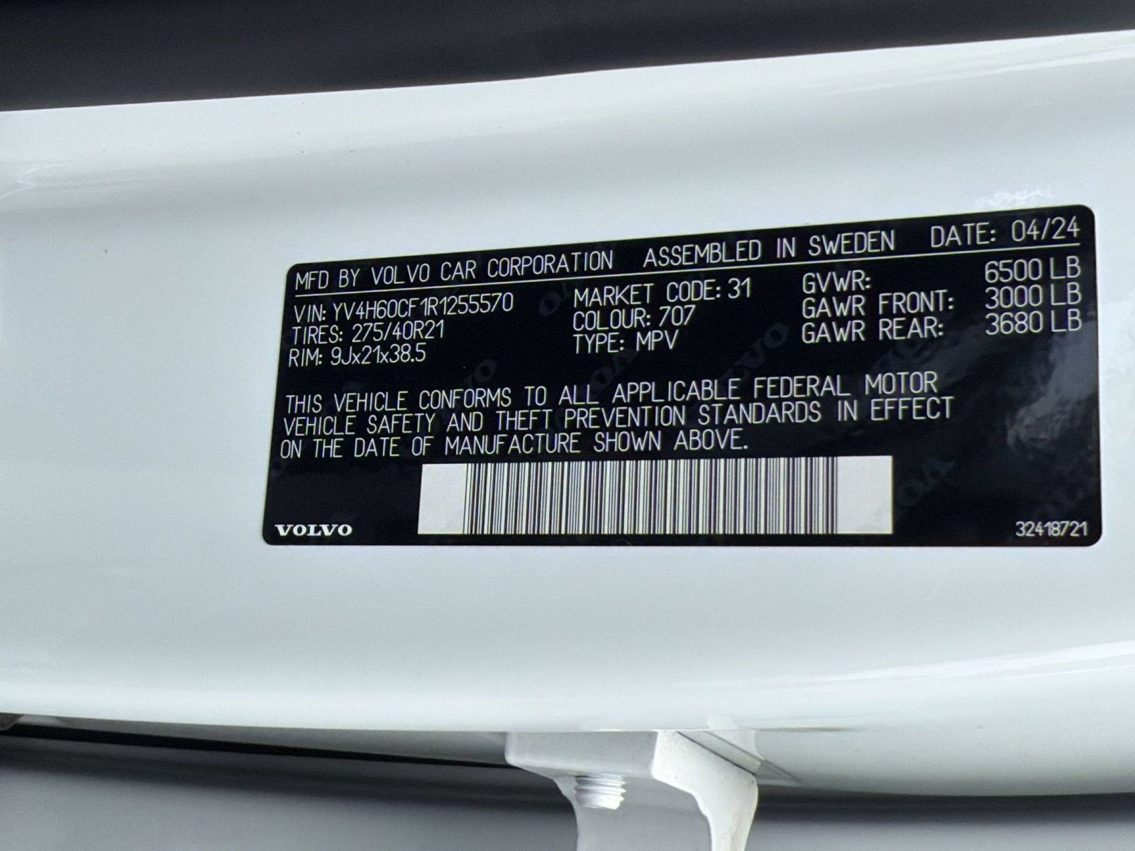 Certified 2024 Volvo XC90 T8 Ultimate w/ Protection Package Premier AWD/4WD image 26
