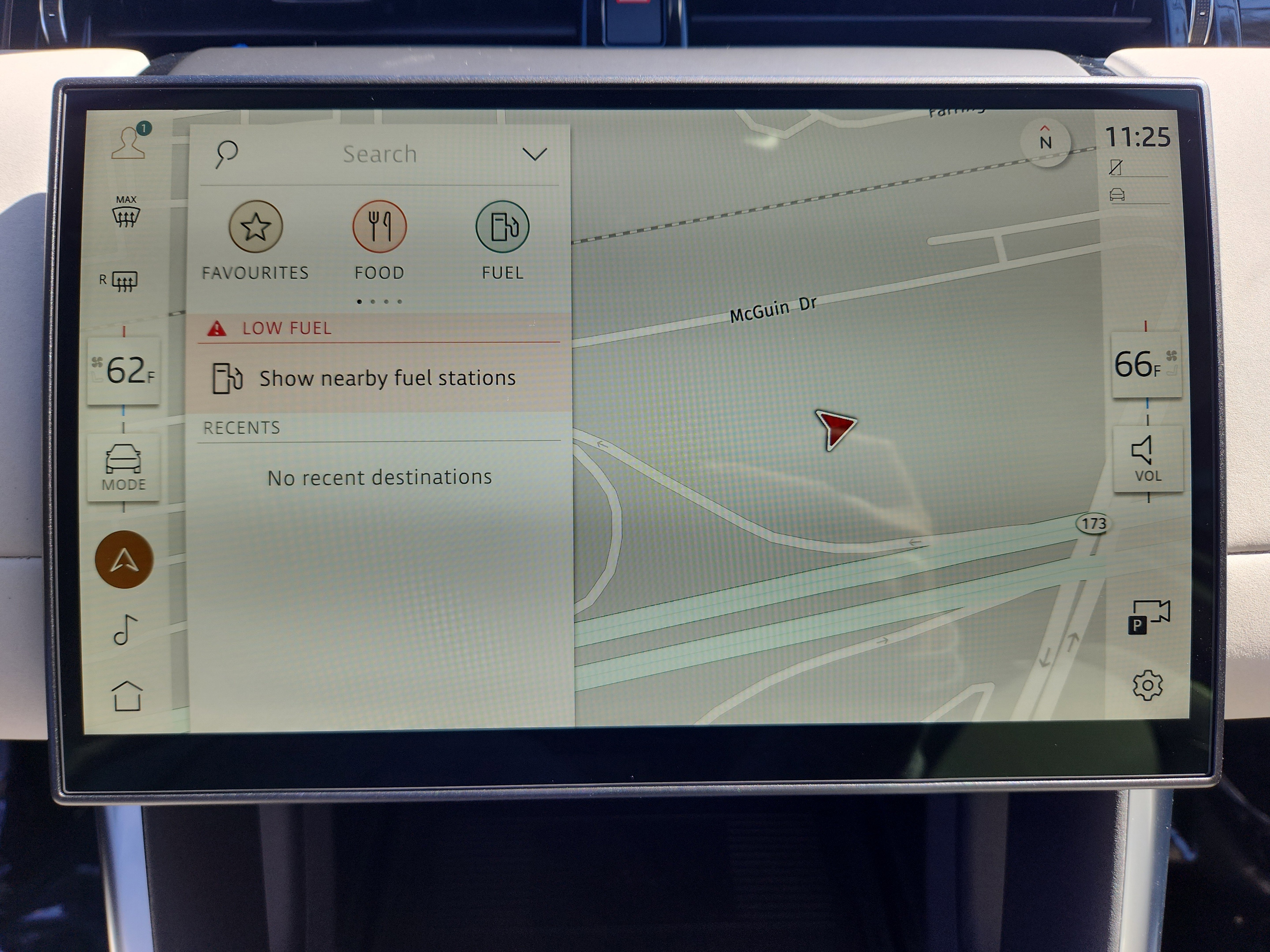 Certified 2025 Land Rover Discovery Sport S image 21