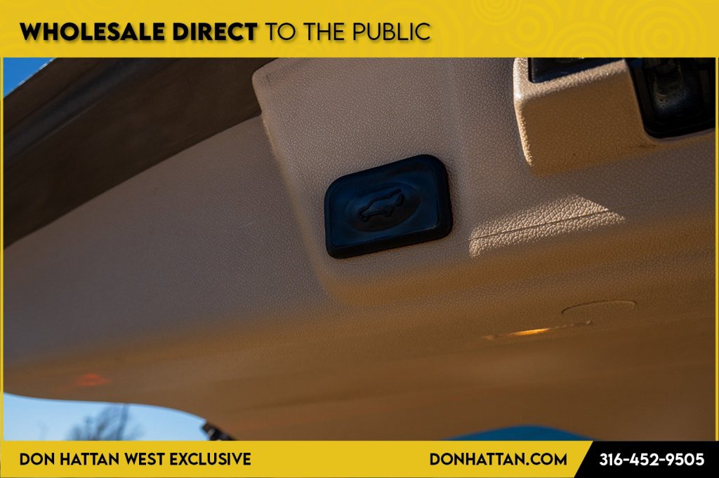 Used 2011 Buick Enclave CXL w/ Trailering Provision Package image 32