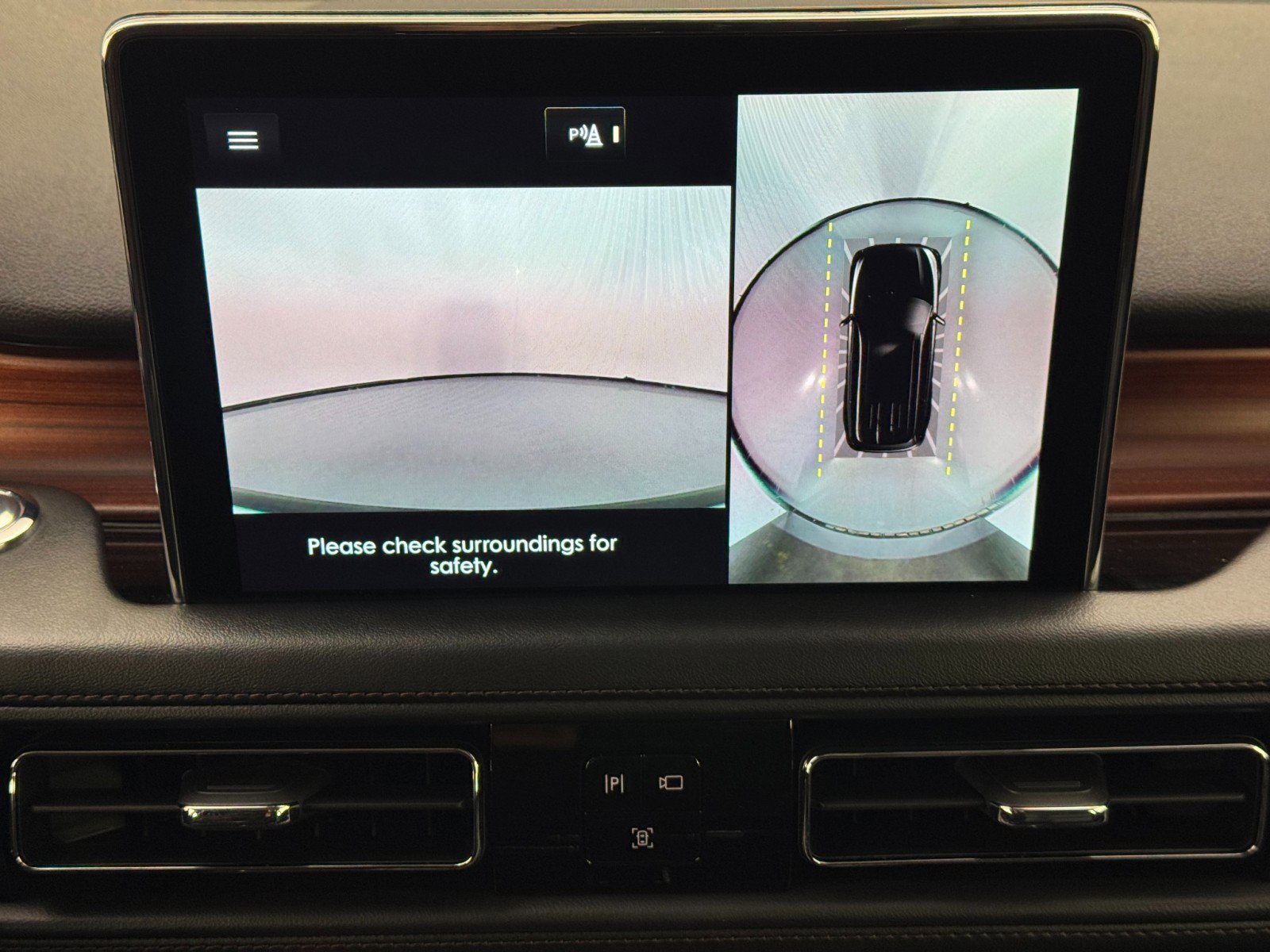 Used 2023 Lincoln Aviator Grand Touring w/ Equipment Group 301A image 31